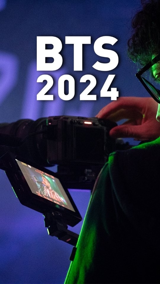 #Wrapped 2024: backstage and behind the scenes. 🎬

#backstage #videomaking #bts #video #2024 #filmmaking #editing #dietrolequinte #lavitadiunmontatorevideo